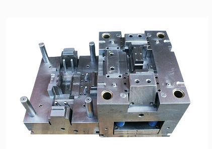 注塑模具生產加工製造過程中，顏（yán）色暗和（hé）光澤（zé）差（chà）如何解決